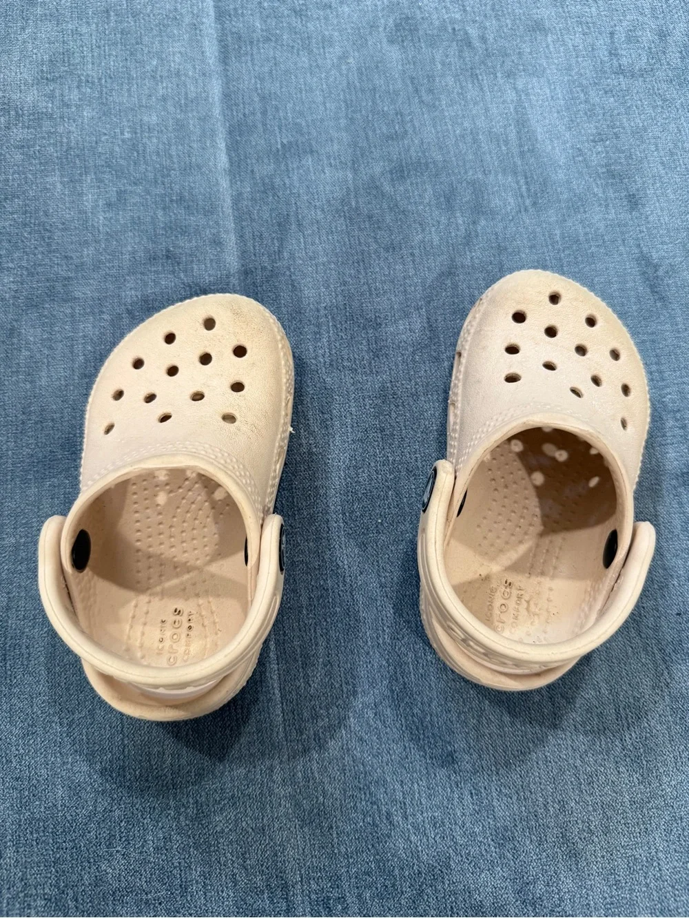 CROCS Kids Classic Clogs in Light Beige